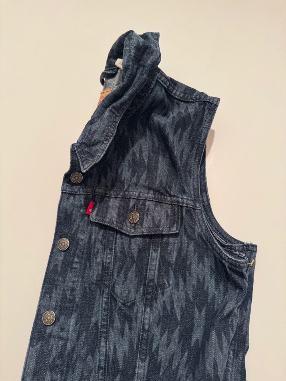 Levi's Dark Indigo Patterned Denim Vest Size Xl - Picture 7 of 7